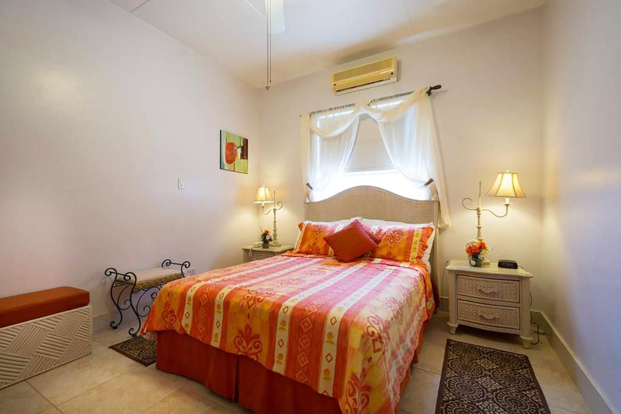 Welcome To The Unpretentious And Breezy Graceville, Steps Away From The Beach Saint James Exterior foto